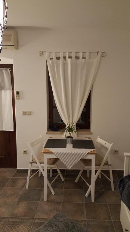 Come To M2 Zagreb Buitenkant foto